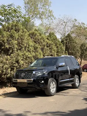 Toyota Land Cruiser Prado 2.7 2019 Black