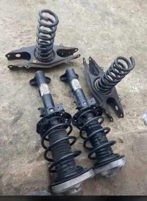 E 300 2010 Model Front Shock and Back Spring 212
