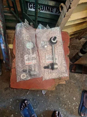 Rear Stabilizer Linkage Prado 2025