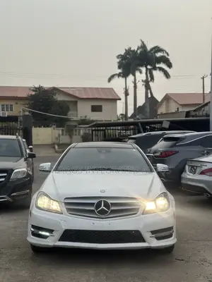 Mercedes-Benz C350 2013 White