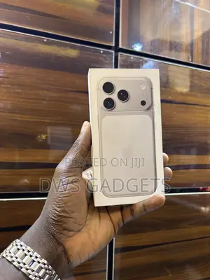 New Apple iPhone 17 Pro 256 GB Silver