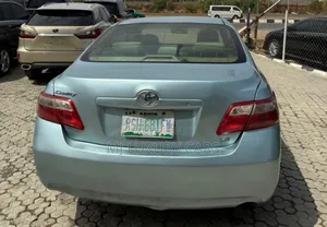 Toyota Camry LE 4dr Sedan (2.4L 4cyl 5A) 2008 Blue