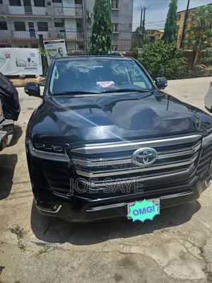 Toyota Land Cruiser 2017 Black