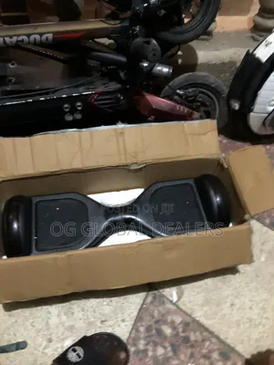 Brand New Quality Hoverboard/Scooter