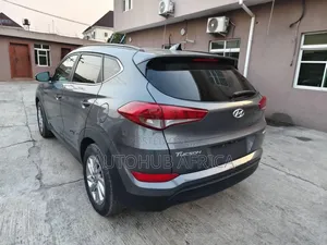 Hyundai Tucson Limited AWD 2017 Gray