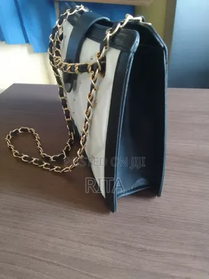 Elegant Large Capacity Shoulder Bag