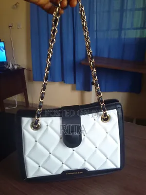 Elegant Large Capacity Shoulder Bag