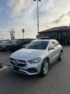 Mercedes-Benz GLA 250 2021 Silver