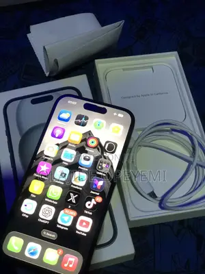 Apple iPhone 15 128 GB Black