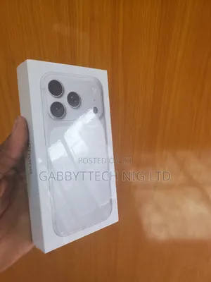 New Apple iPhone 17 Pro Max 1 TB Silver