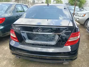 Mercedes-Benz C350 C350 BlueEFFICIENCY RWD 2011 Black