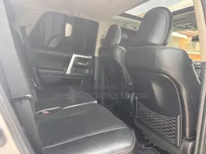 Toyota 4-Runner Limited 4dr 4x4 (4.0L 6cyl 5A) 2016 Silver