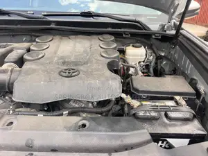 Toyota 4-Runner Limited 4dr 4x4 (4.0L 6cyl 5A) 2016 Silver