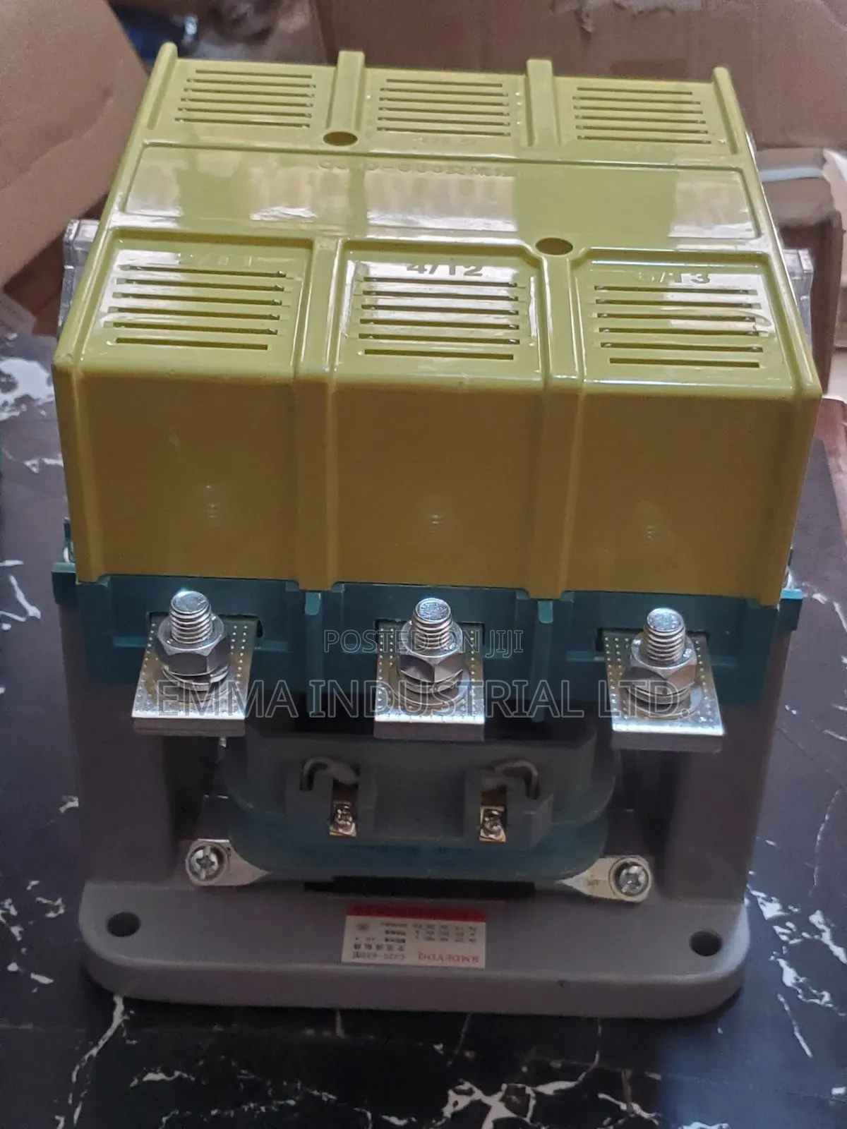 Cj20-630 Contactor 3p