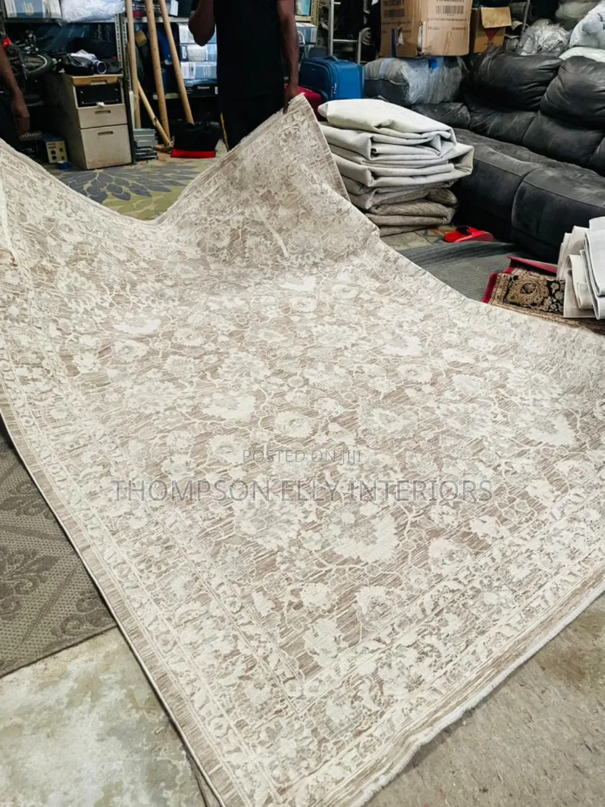 Quality 8ft by 13ft Sky Rug