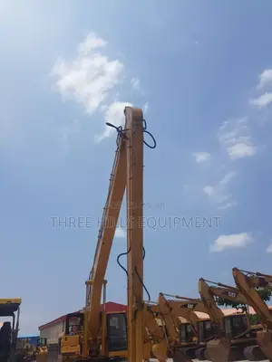 Long Boom Excavator