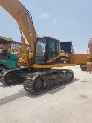 Long Boom Excavator