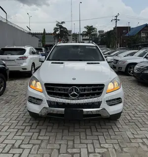 Mercedes-Benz M Class 2015 White