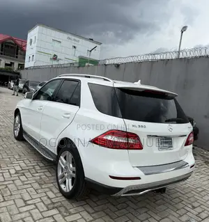 Mercedes-Benz M Class 2015 White