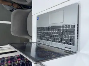 Laptop Dell Latitude 5520 16GB Intel Core i7 SSD 512GB