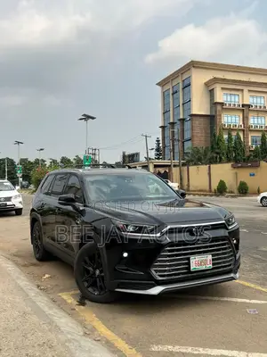 Toyota Grand Highlander 2024 Black