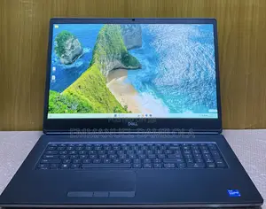 Laptop Dell Precision 7760 32GB Intel Core i7 SSD 1T