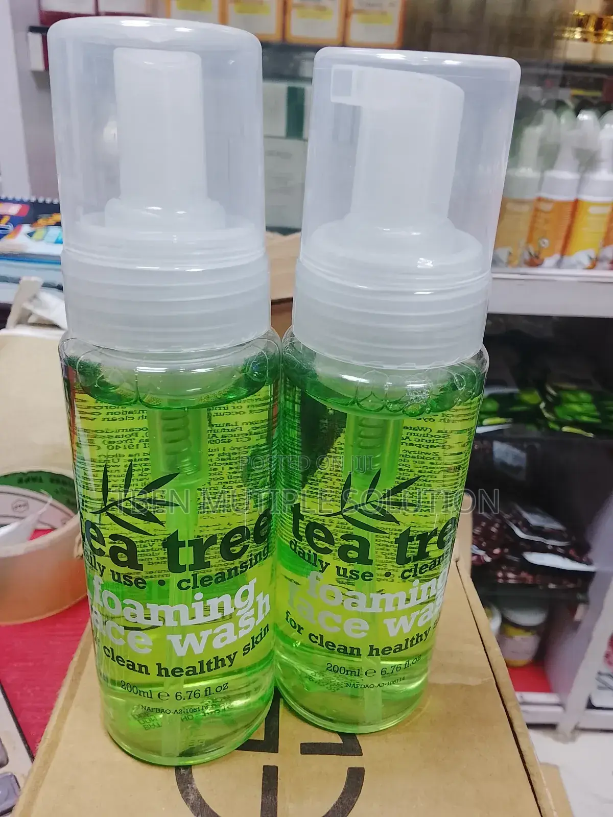 Tea Tree Foaming Face Wash