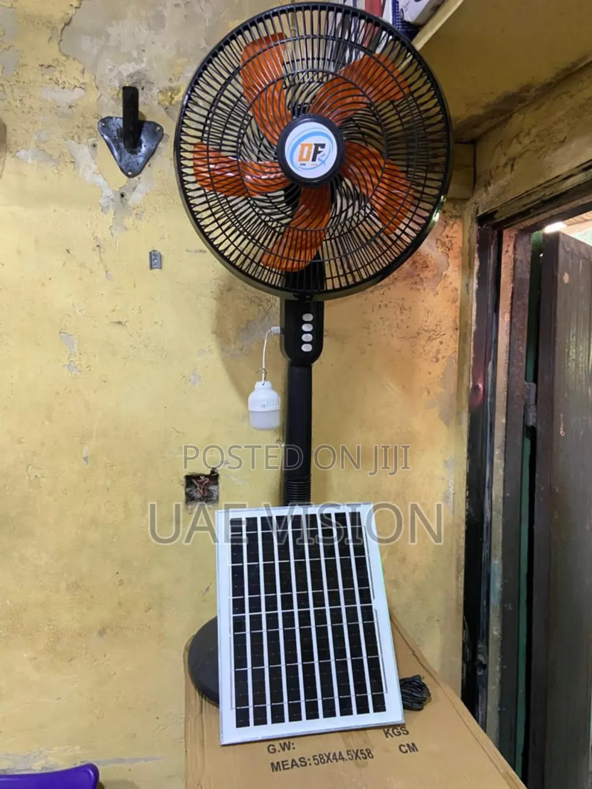 18inches Solar Rechargeable Fan
