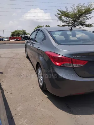 Hyundai Elantra GT 2013 Gray