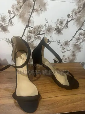 Boohoo Sandals Heel