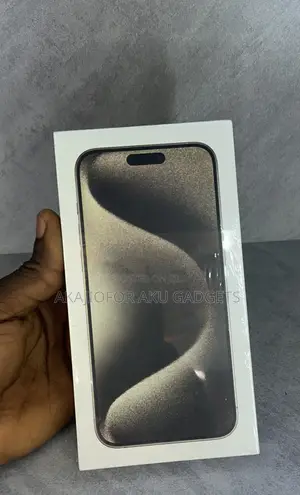 New Apple iPhone 15 Pro Max 256 GB