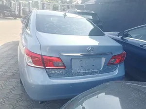 Lexus ES 350 2010 Blue