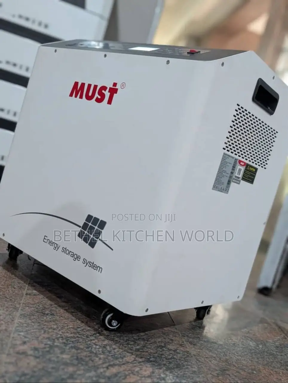 Must 3000 Watt Solar Generator