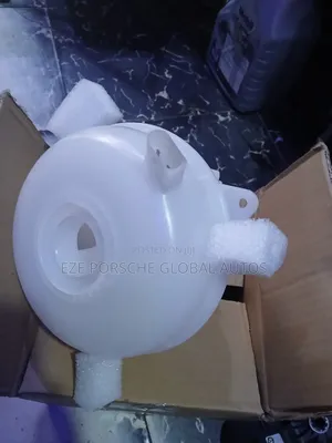 Water Can/Container Porsche Macan