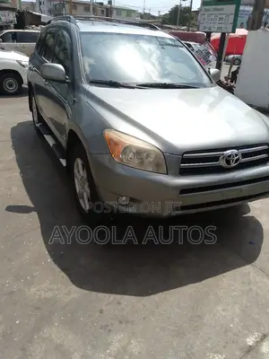 Toyota RAV4 2008 Green
