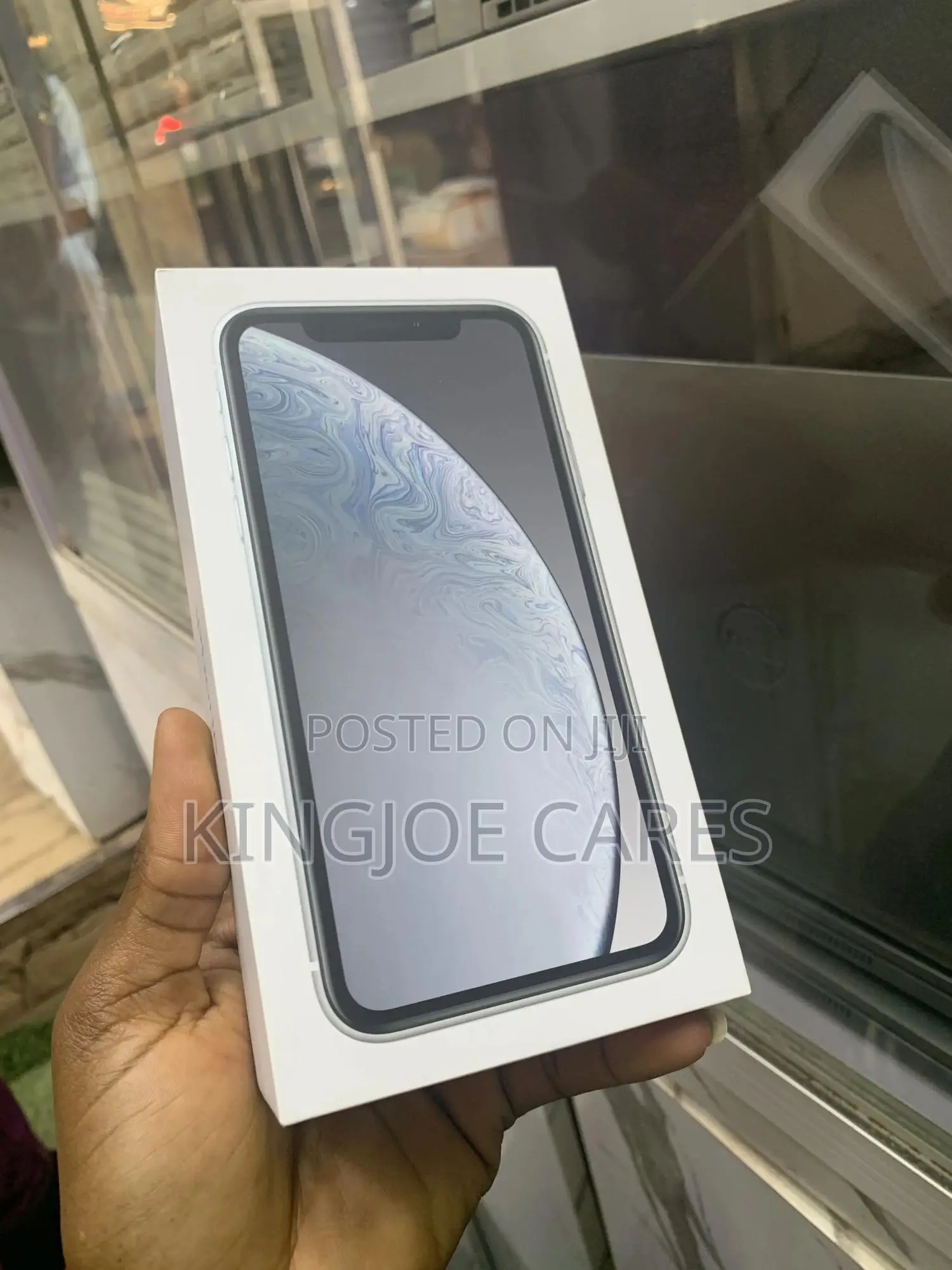 Apple iPhone XR 64 GB White