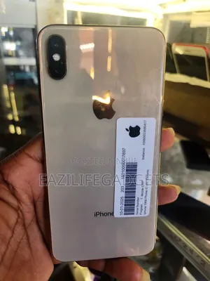 New Apple iPhone XS Max 64 GB Gold