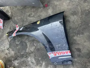 C300 Driver Side Fender Tokunb