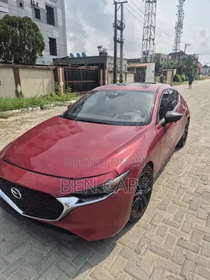 Mazda 3 2022 Red