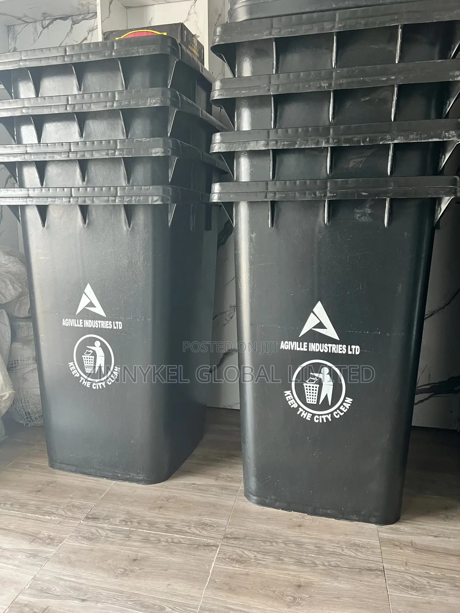 Waste Bin And Biodegradable Waste Bags