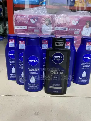 Nivea Rich Nourishing Body Lotion 5-in-1 – Deep Moisture Care (400ml