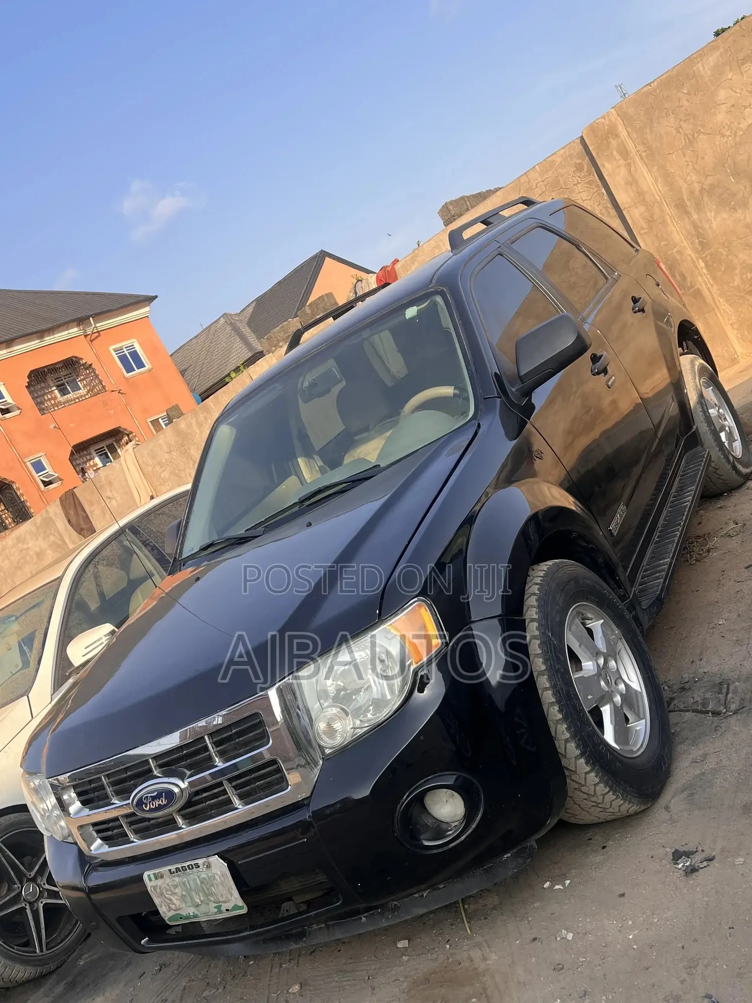 Ford Escape Limited 2010 Black