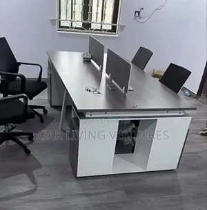4 Seater Work Station Table