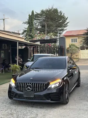Mercedes-Benz C450 2016 Black