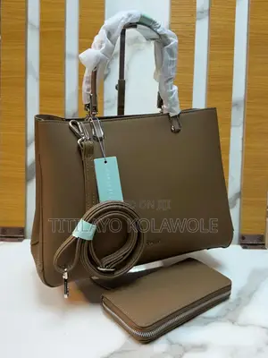 Chrisbella Handbag Set With Matching Wallet