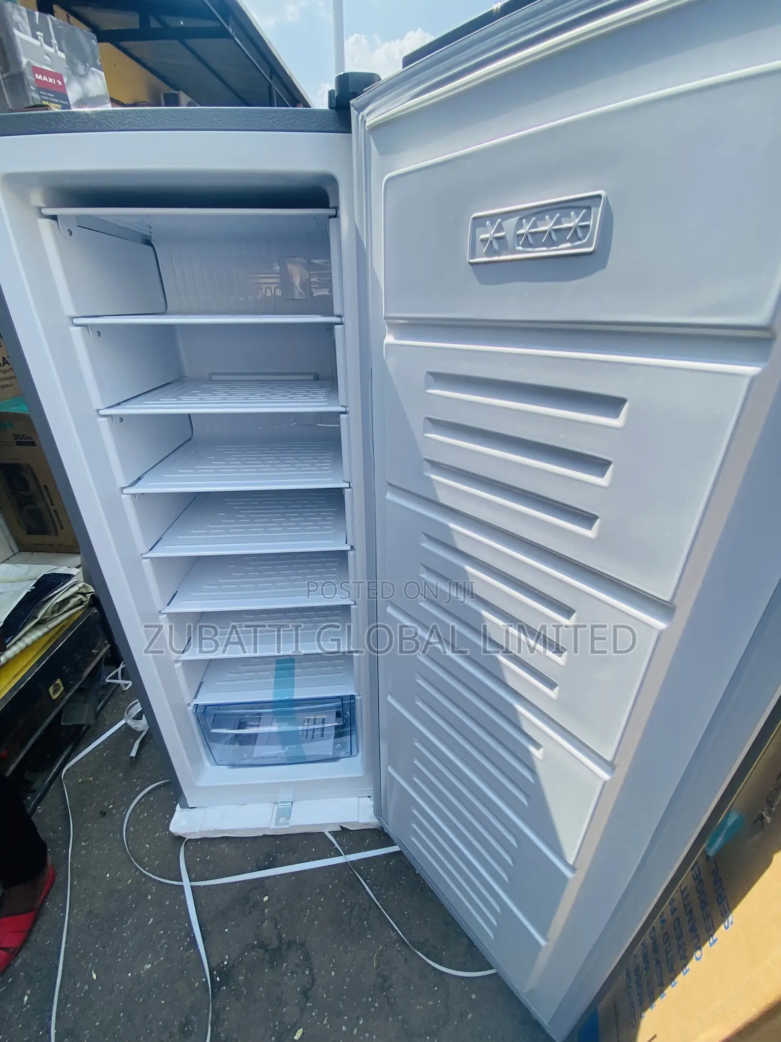 Sky Run Upright Freezer