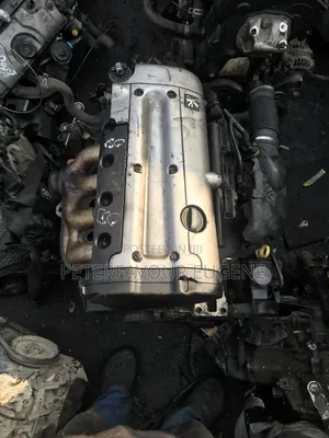 Peugeot 406 Prestige Engine