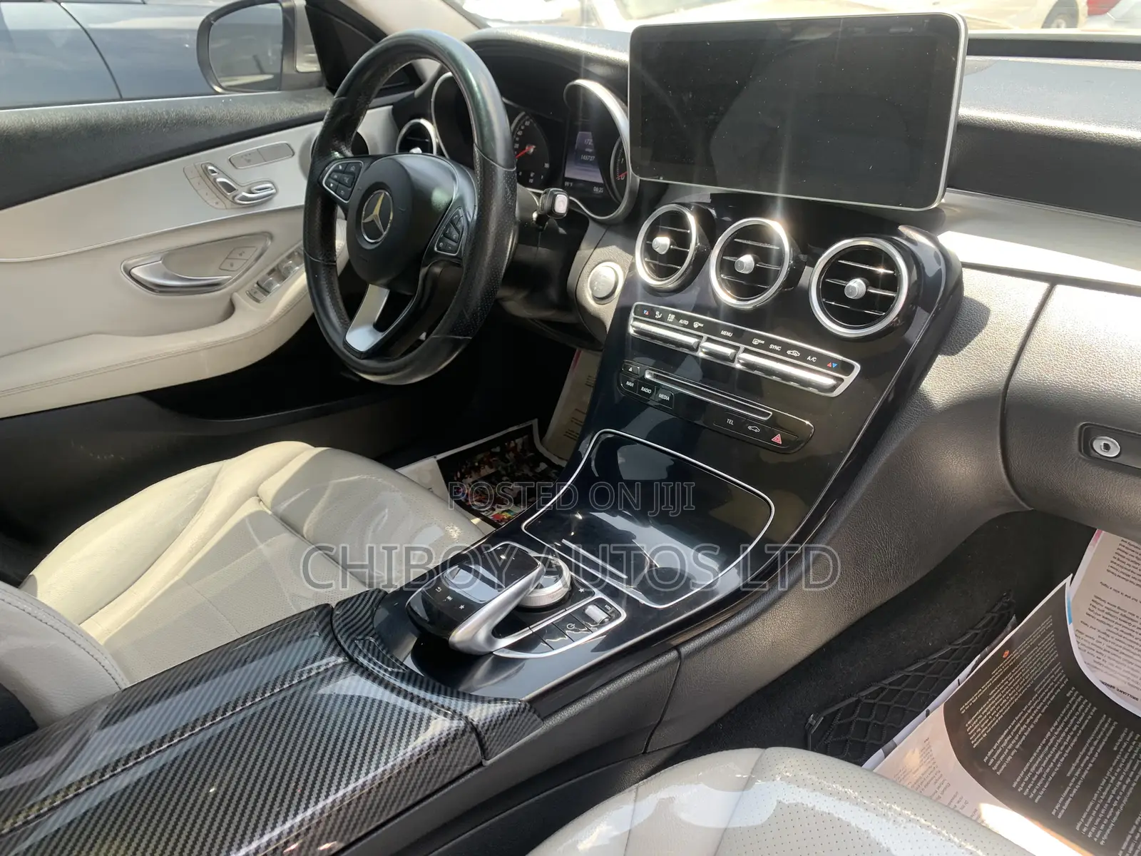 Mercedes-Benz C300 2016 Silver