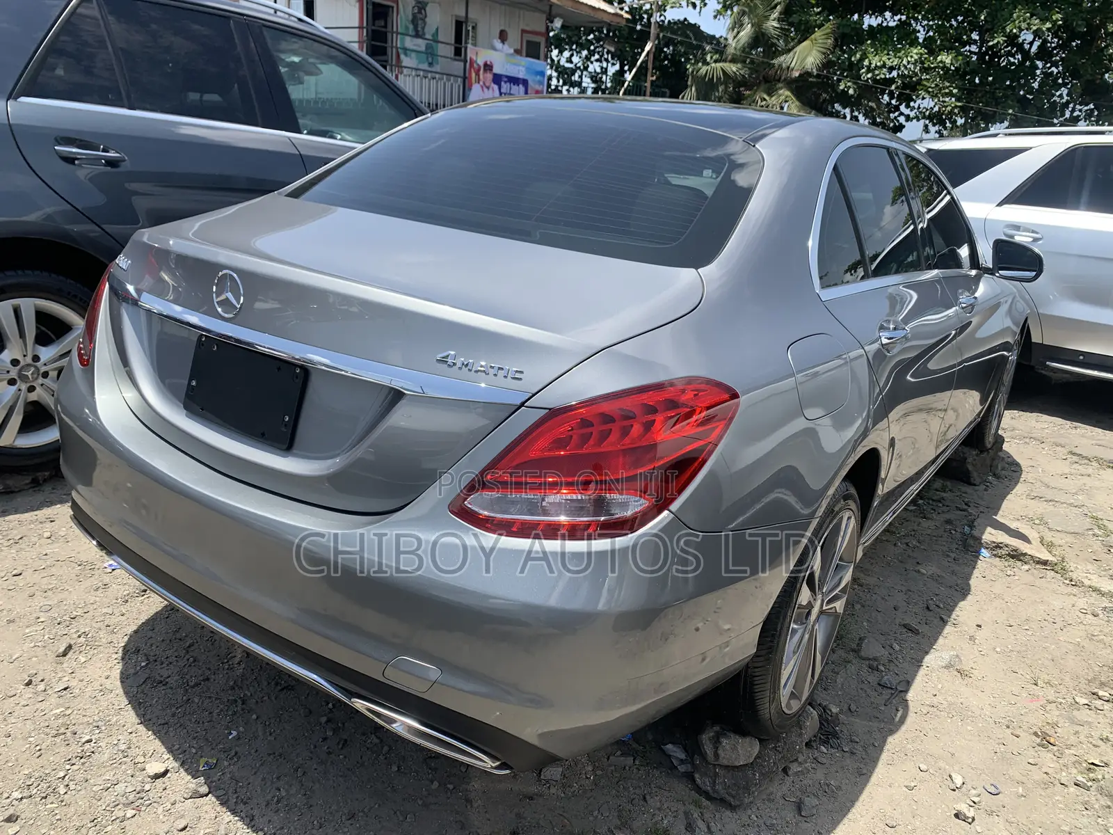 Mercedes-Benz C300 2016 Silver