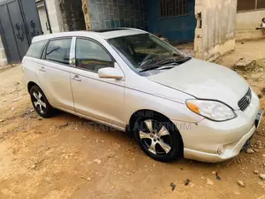 Toyota Matrix 2006 Silver